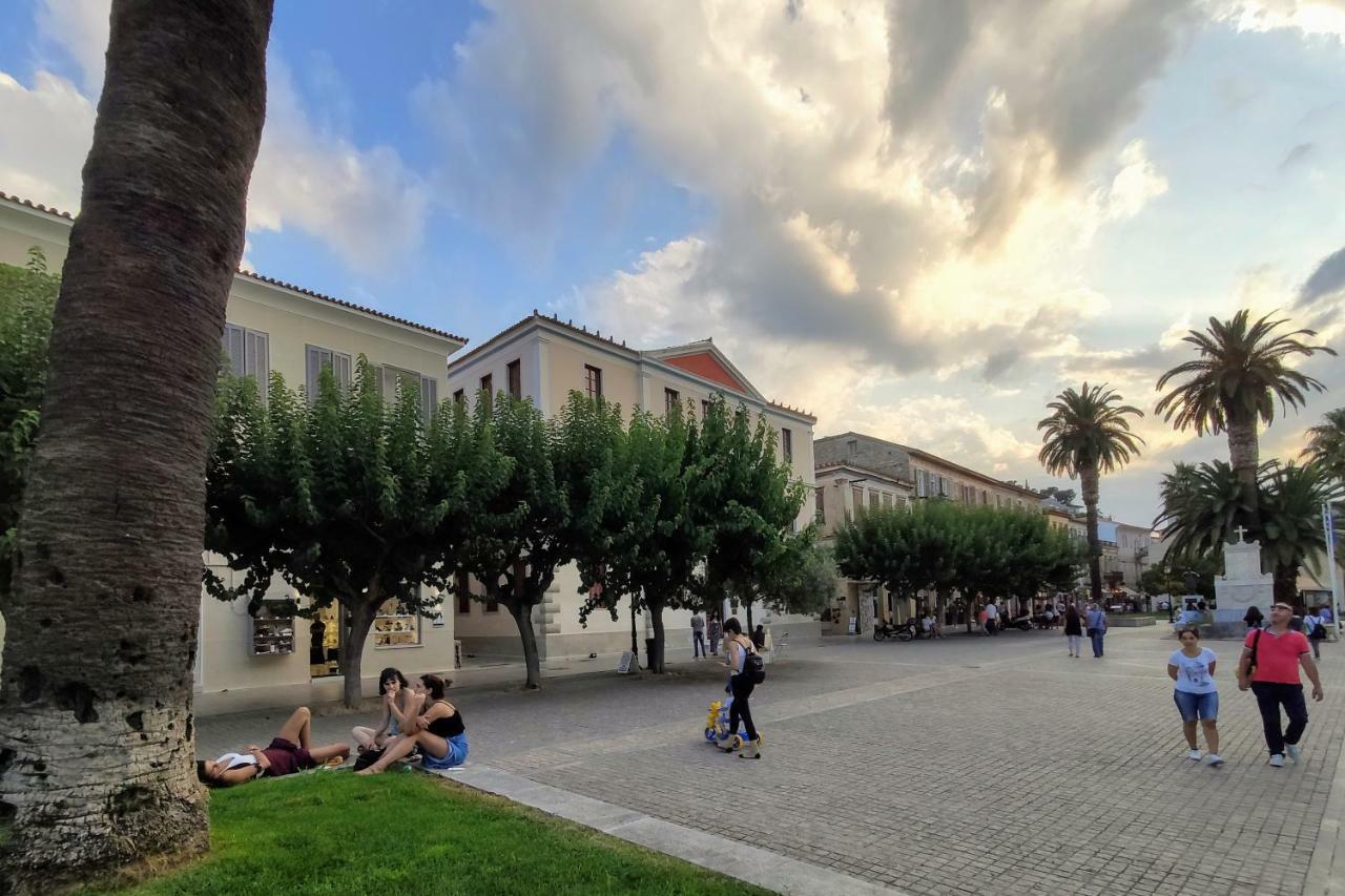 Apt.27-103 Nafplio Luaran gambar